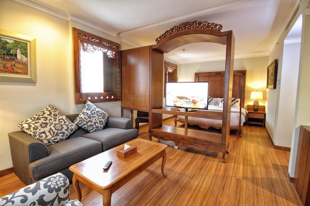 Aziza Syariah Hotel Solo By Horison Phòng bức ảnh