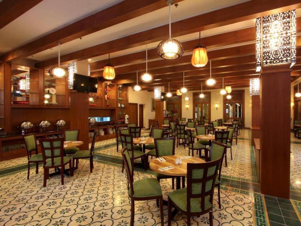 Aziza Syariah Hotel Solo By Horison Ngoại thất bức ảnh
