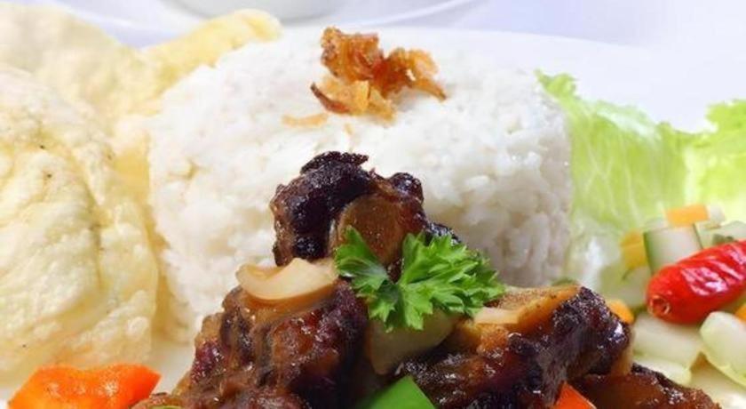 Aziza Syariah Hotel Solo By Horison Ngoại thất bức ảnh